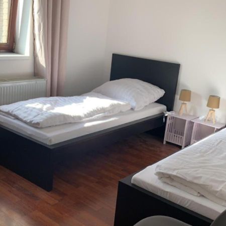 Zimmer In Wohnung, Monteure, Zentral, Enger 외부 사진