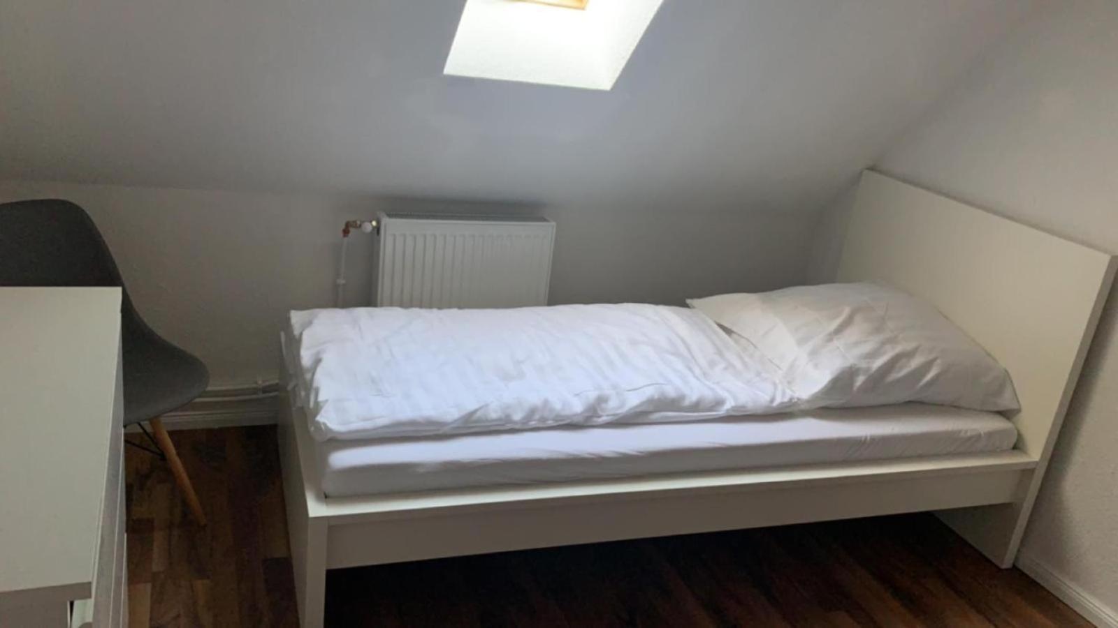 Zimmer In Wohnung, Monteure, Zentral, Enger 외부 사진